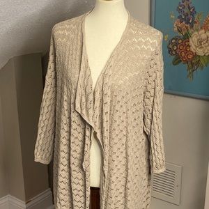JJill tan light weight sweater